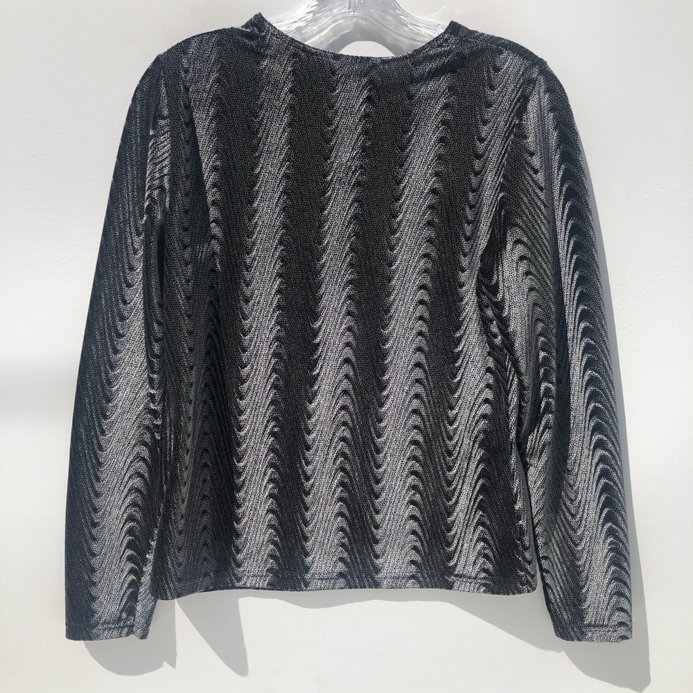 Yves St. Clair velvet shimmer long sleeve top. M. - Picture 4 of 8